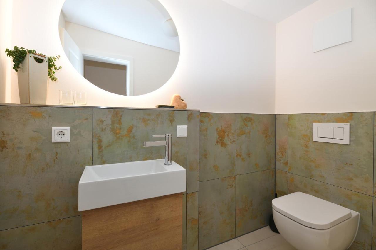 Das Schiefe Haus- Wohnung "Nibelungen" Heppenheim  Extérieur photo